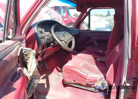 1996 Ford F350 z USA, uszkodzony, nr VIN 1FTJW36F1TEA58271